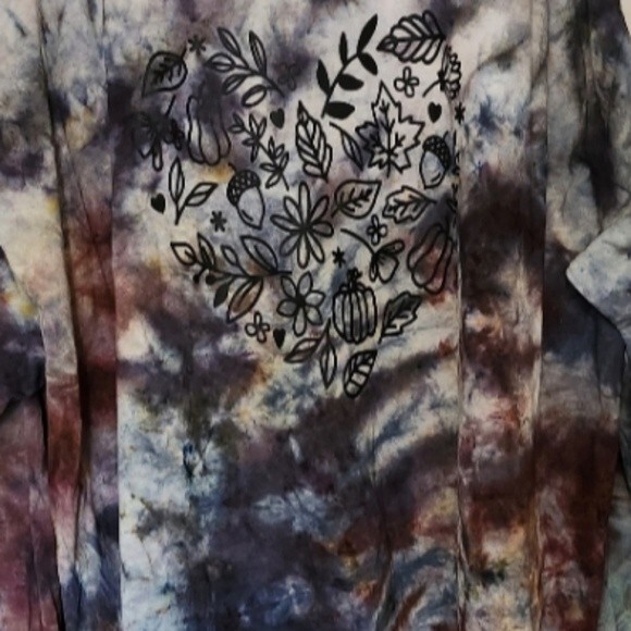 NWOT Gildan Long Sleeve Unique Ice Tie Dye Fall Heart Top Size 4XL - Picture 3 of 4